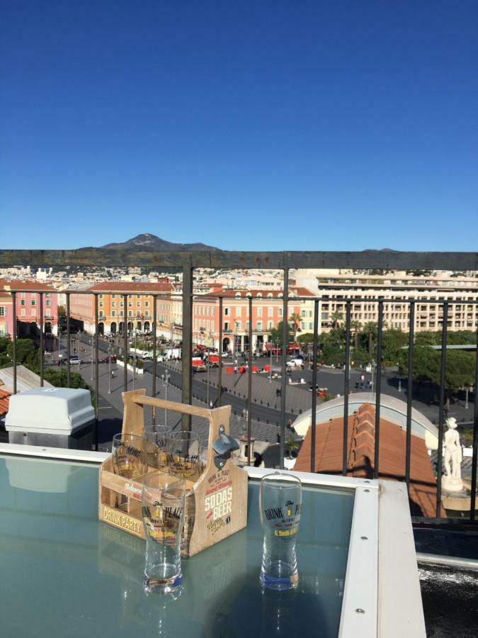 Leilighet On Place Massena *